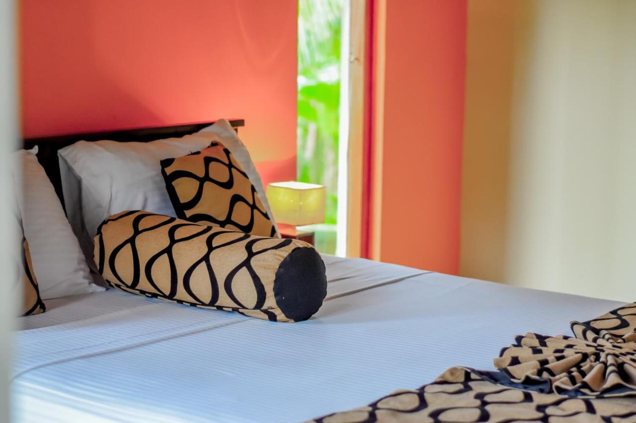 Leatherback Beach Villa 亚洪加拉 外观 照片